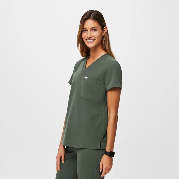 Figs Women's Catarina One Pocket Scrub Top in Moss, Size X-Small - Picture 3 of 9